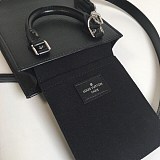 関税負担なしルイヴィトン プティットサックプラ 偽物 エピ★ノワール ショルダーバッグ M69441