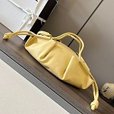 ロエベ パセオバッグ コピー スモール（シャイニーナパカーフ） A709P48X0