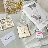 完売必至 ディオール lucky イヤリング 偽物 den02688
