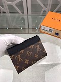 ルイヴィトン 財布 偽物 モノグラム 折り財布 ポルトフォイユ・パラス コンパクト M67479