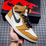 大人気!ナイキ エアジョーダン1 偽物 レトロ ハイ OG ルーキー・オブ・ザ・イヤー ゴールド ハーベスト/ブラック 555088-700