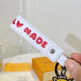 ☆超人気☆早い者勝ち♡ルイヴィトン Nigo キーホルダー スーパーコピーN級品 vuw65130