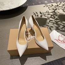 超希少!ルブタン◆Kate 8.5㎝◆パンプス◆アリゲーター柄◆レザー Rur26598 超希少!ルブタン◆Kate 8.5㎝◆パンプス◆アリゲーター柄◆レザー Rur26598