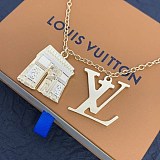 日本未入荷ルイヴィトン コピー ペンダント・LV & パリ アーク デ トリオンフ vuj42504