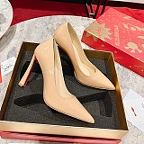 完売必至 クリスチャンルブタン Condora 偽物 100 レザーパンプス 4色 Rus71734