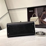 超希少！ヴァレクストラ 偽物 Iside イジィデ クロコダイル ハンドバッグ Vuu95444
