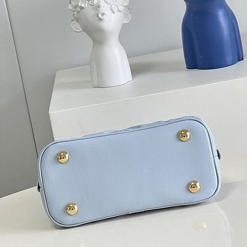 累積売上総額第１位！☆ヴィトン☆ アルマ BB 2Wayバッグ プレゼント コピー ショルダーバッグ M59793
