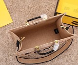 可愛いフェンディ サンシャイン 偽物 ミディアム コットンクロシェ ショッパー fer72894