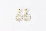世界中で大人気♪シャネル コピー CCロゴ ピアス レジン & パール shn54546