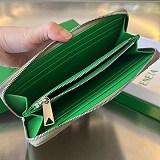 ボッテガヴェネタ ジップアラウンドウォレット 偽物 boh70156