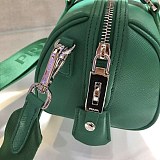 希少色プラダ ショルダーバッグスーパーコピー ギフトに最適♪ 1BA846