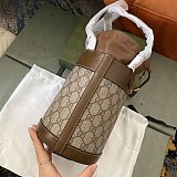 グッチ 1955 ホースビット スモール バケットバッグ 偽物637115 92TPG 8563