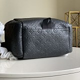 【日本未発売】​ルイヴィトン ディスカバリー・バックパック リュック 偽物 M43680