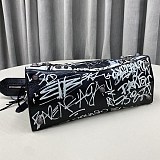 人気No1バレンシアガ スーパーコピー ショルダーバッグ ポシェット bak49472