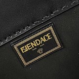 フェンディ×ヴェルサーチェ トートバッグ スーパーコピー 人気話題コラボ fej40875