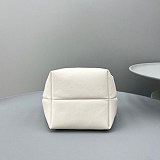 稀少 ザ ロウ トートバッグ 偽物 zau16181