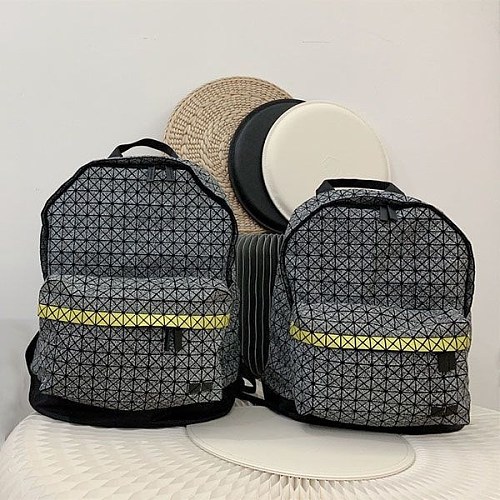 追跡付き 安い バオバオイッセイミヤケ バックパック コピー 2size bag89241
