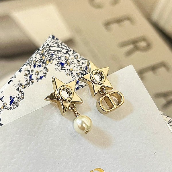 【可愛い☆】ディオール スター ピアス 偽物 メタル・レジンパール・ミラー E2331WOMPL_D301