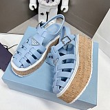 希少プラダ ラバー ウェッジ プラットフォーム サンダル コピー pua87531