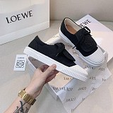 定番人気 ロエベ アナグラム ロゴ 偽物 刺繍 フラップ キャンバス ロートップ lov32780