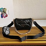 入手困難 早い者勝ち♡ プラダ ショルダーバッグ 3way puu12899