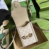 大人気！すぐ届く！【グッチ】スマホバッグ 偽物 ユニセックス gue93213