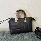 すぐ届 フェンディ バイザウェイ ミニ ボストンバッグ 偽物 few78322