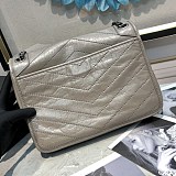 21AW新作サンローラン ショルダーバッグ 偽物 ニキ ミディアム ヴィンテージレザー 2way 4988940EN041202
