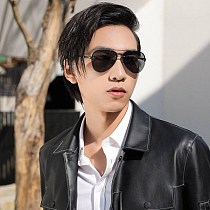 人気急上昇 ルイヴィトン サングラス 偽物 クロックワイズ キャンバス vur23253 人気急上昇 ルイヴィトン サングラス 偽物 クロックワイズ キャンバス vur23253