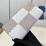 送料込ルイヴィトン 二つ折り長財布 偽物 ポルトフォイユブラザ vus60816