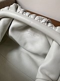 21AW新作ボッテガヴェネタ ミニ ザポーチ 偽物 レザー製ミニクラッチバッグ boy37182
