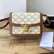 セリーヌ クラシック トリオンフバッグ 偽物 ホワイト 2サイズ 188882BZ401BC セリーヌ クラシック トリオンフバッグ 偽物 ホワイト 2サイズ 188882BZ401BC