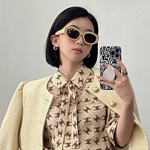 【大特価】セリーヌ トリオンフ オーバルサングラス 偽物 Cem66802 【大特価】セリーヌ トリオンフ オーバルサングラス 偽物 Cem66802