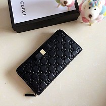 グッチ GGマーモント パール装飾 ラウンドジップ 偽物 長財布gg210820074 グッチ GGマーモント パール装飾 ラウンドジップ 偽物 長財布gg210820074