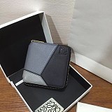 累積売上総額第１位！ロエベ◇パズル◇ラウンドジップ二つ折り財布 偽物 lon58093