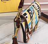 人気急上昇フェンディ 偽物 バゲット マルチカラーFFキャンバス バッグ fee82076