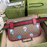 稀少 グッチ×ドラえもん コラボベルトバッグ偽物647817 2TJBG 8587