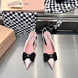 人気お洒落に♪ミュウミュウ 偽物 パンプス ヒール5.5cm myr58479