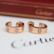 21-22AW カルティエ ギフトに◎LOVE ピアス 偽物 kam58516 21-22AW カルティエ ギフトに◎LOVE ピアス 偽物 kam58516