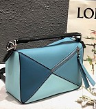 大人気！ロエベ パズルバッグ スーパーコピー トリカラー ショルダーバッグ loj33062