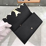 ルイヴィトン 財布 偽物 ポルトフォイユ・カプシーヌ ウォレット M64551
