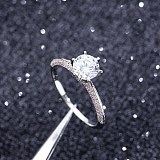 最新でオシャレ ハリーウィンストン サンフラワー コピー リング inp14121