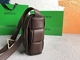 欲しい♡超限定♪ボッテガヴェネタ パデットカセット 偽物 ショルダーバッグ グレープ 591970VCQR15010