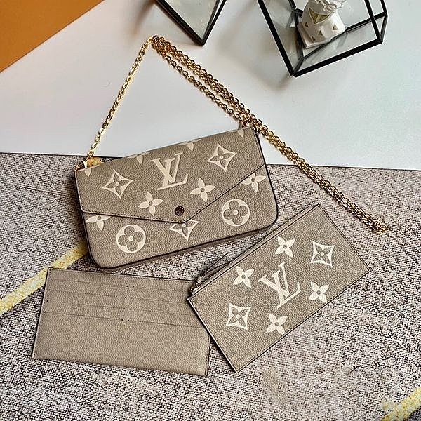 完売前に!ルイヴィトン ショルダーバッグ 偽物 ポシェット フェリシー レディース M69977