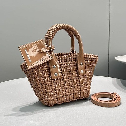 一目惚れ♪バレンシアガ★Bistro Bucket Bag　ビストロバケットバッグ コピー bav63091