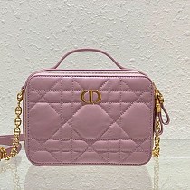 ディオール CARO ダブルポケット 偽物 ショルダーバッグ dez34061 ディオール CARO ダブルポケット 偽物 ショルダーバッグ dez34061