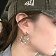 世界中で大人気♪シャネル キラキラCCロゴ　クローバー ピアス 偽物 shs97798