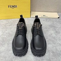 完売必至 フェンディ 偽物 レースアップレザーシューズ fej64302