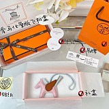 大人気!!新色【エルメス】 ペガサス ロデオ PM 偽物 バッグチャーム erb04044