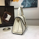 入手困難 ヴァレクストラ Iside イジィデ ミディアム ハンドバッグ Vua18256
